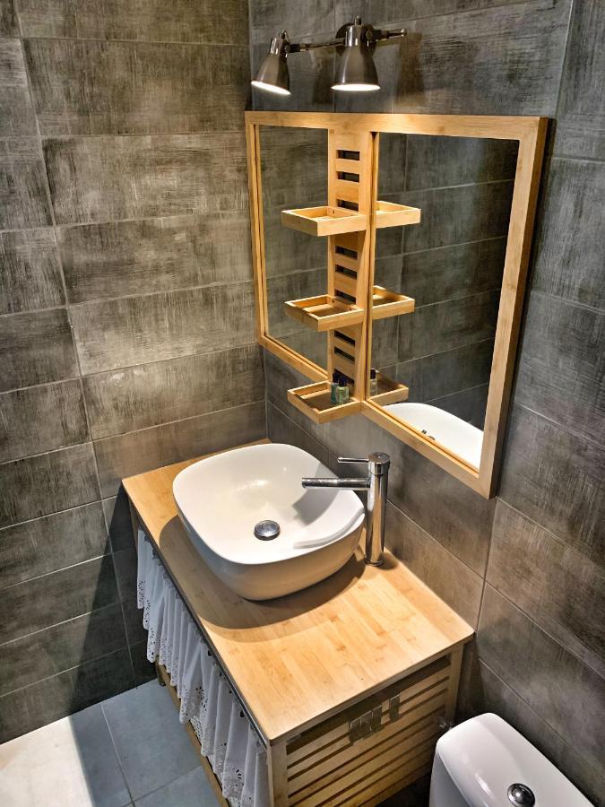 Appartement Duplex Climatise Avec Wi-Fi - Plage Pointe Marin A Pieds, Recemment Renove 생트안느 외부 사진