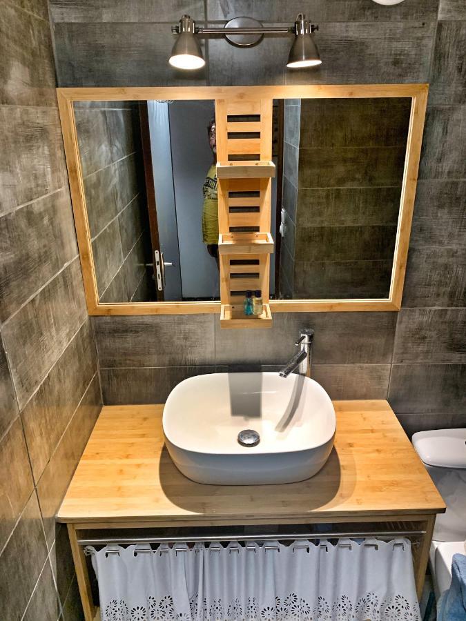 Appartement Duplex Climatise Avec Wi-Fi - Plage Pointe Marin A Pieds, Recemment Renove 생트안느 외부 사진
